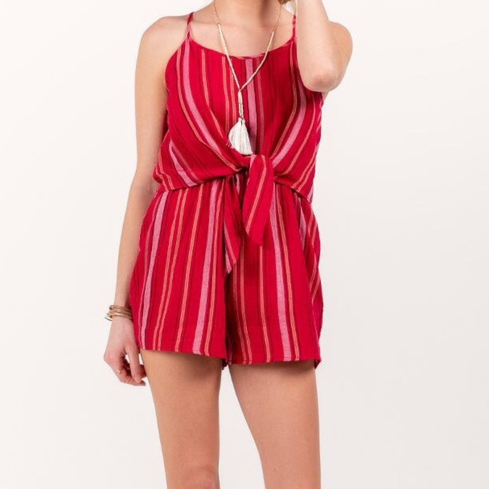 Romper - Picture 2 of 4